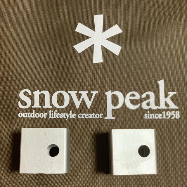 Snow Peak(スノーピーク)のスノーピーク　IGTレールジョイント（2セット） スポーツ/アウトドアのアウトドア(テーブル/チェア)の商品写真