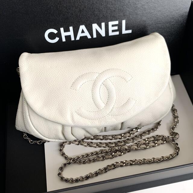 CHANEL(シャネル)の《クーポン限定》正規品◆美品 シャネル ハーフムーン キャビアスキン ホワイト レディースのバッグ(ショルダーバッグ)の商品写真