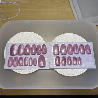 ハンドメイド ネイルチップ 24枚セット☆ マグネットデザイン ピンクパープル系