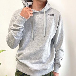 ザノースフェイス(THE NORTH FACE)の【ノースフェイス】メンズ　パーカー　ロゴ　L  XL 海外限定　新品(パーカー)