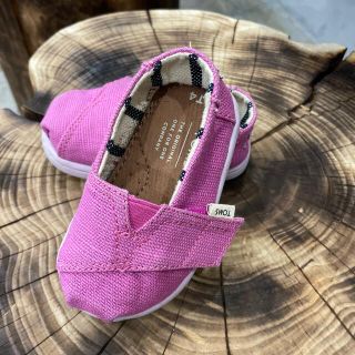 トムズ(TOMS)のTOMS キッズスニーカー　T4 約11cm(スニーカー)