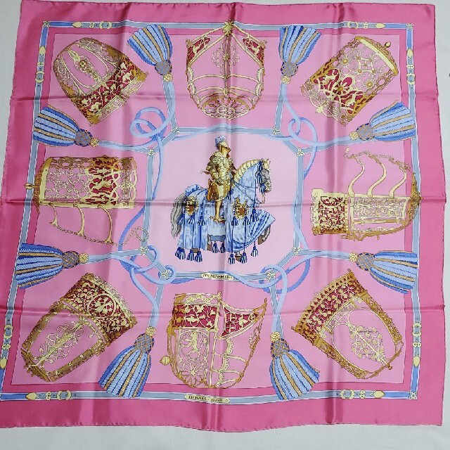 HERMESスカーフ カレ90 LES MUSEROLLES 鼻革 HERMES