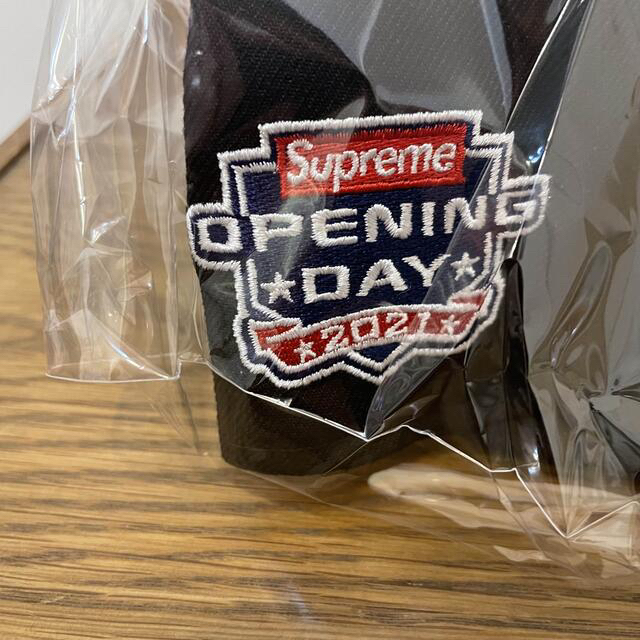 supreme no comp box logo new era キャップ　黒
