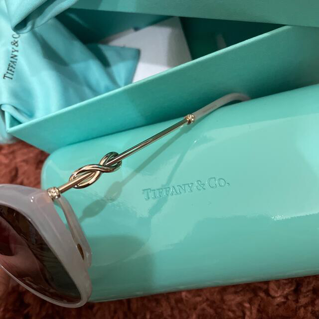 Tiffany & Co.(ティファニー)のティファニー　サングラス レディースのファッション小物(サングラス/メガネ)の商品写真