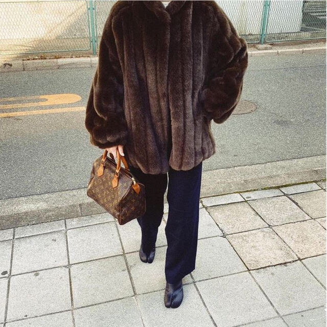 Spick & Span(スピックアンドスパン)の美品　mamu フレアベアコート　ブラウン レディースのジャケット/アウター(毛皮/ファーコート)の商品写真