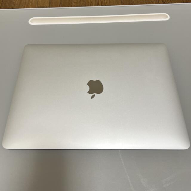 Mac (Apple)(マック)のM1チップ搭載 MacBook Air 16GBメモリ 1TB SSD シルバー スマホ/家電/カメラのPC/タブレット(ノートPC)の商品写真