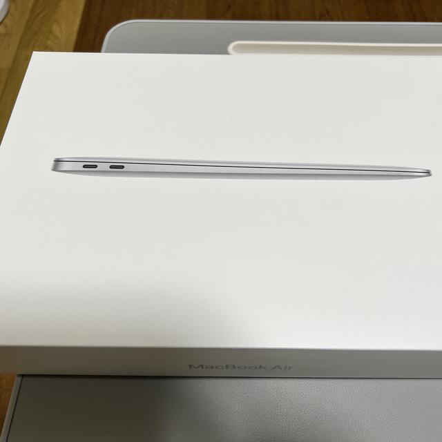 Mac (Apple)(マック)のM1チップ搭載 MacBook Air 16GBメモリ 1TB SSD シルバー スマホ/家電/カメラのPC/タブレット(ノートPC)の商品写真