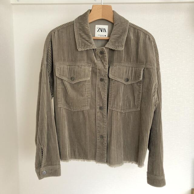 ZARA(ザラ)のZARA グレーコーデュロイジャケット レディースのジャケット/アウター(その他)の商品写真