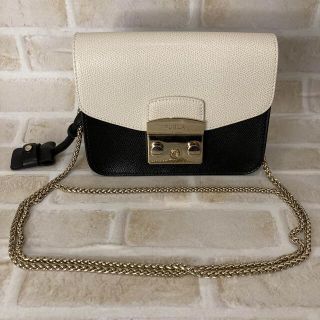 FURLA フルラ ショルダーバッグ 黒 可愛い バッグ 袋付き