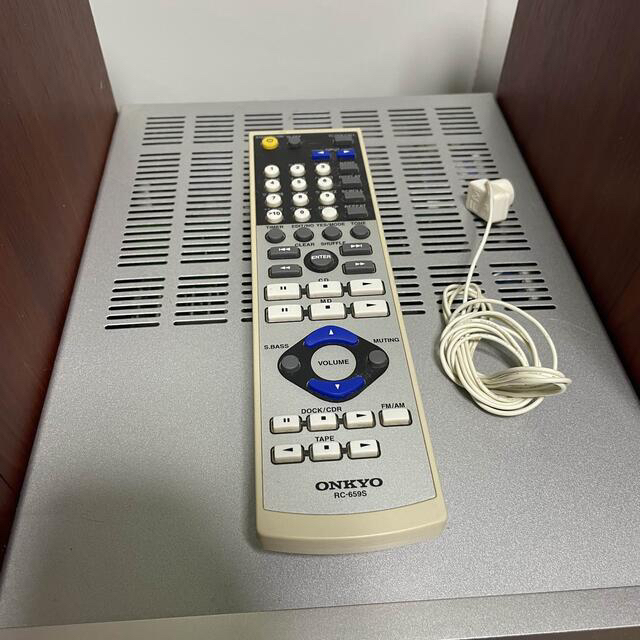 ONKYO(オンキヨー)のONKYO MD CDコンポ スマホ/家電/カメラのオーディオ機器(アンプ)の商品写真