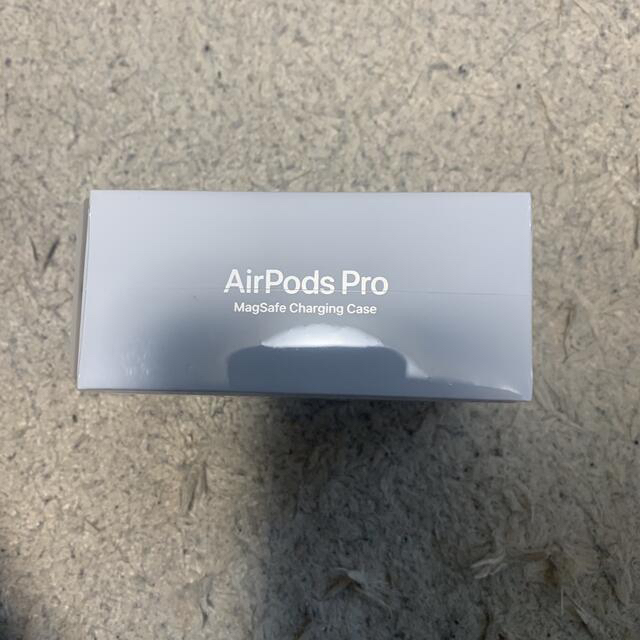 Apple AirPods Pro 新品、未使用