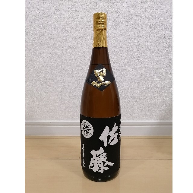 本格芋焼酎　佐藤　黒　1800ml 食品/飲料/酒の酒(焼酎)の商品写真