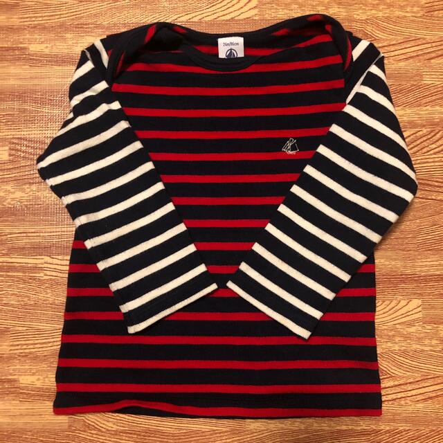 PETIT BATEAU(プチバトー)のプチバトー  カットソー 24m/86 キッズ/ベビー/マタニティのベビー服(~85cm)(シャツ/カットソー)の商品写真