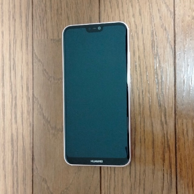 HUAWEI(ファーウェイ)の[美品] HUAWEI P20 lite SIMフリー スマホ/家電/カメラのスマートフォン/携帯電話(スマートフォン本体)の商品写真