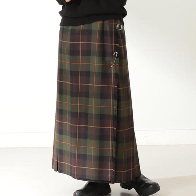 Demi-Luxe BEAMS(デミルクスビームス)のBEAMS ビームス O’NEIL OF DUBLIN ロング キルトスカート レディースのスカート(ロングスカート)の商品写真