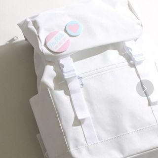 ウィゴー(WEGO)のWEGO♡ナイロンリュック 美品(リュック/バックパック)