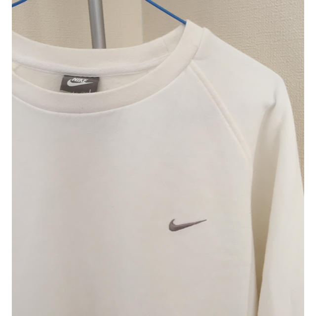 Nike Nikeスウェットトレーナー ホワイトの通販 By まいぷう S Shop ナイキならラクマ