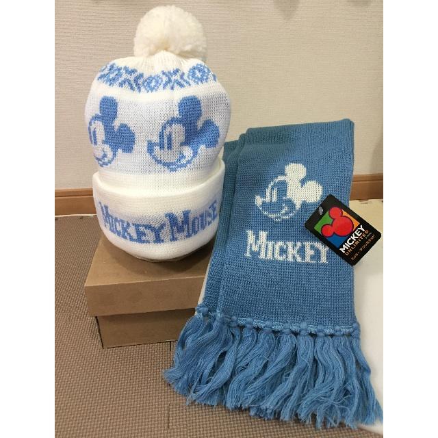 Disney(ディズニー)のニット帽子マフラーセット新品未使用 レディースの帽子(ニット帽/ビーニー)の商品写真