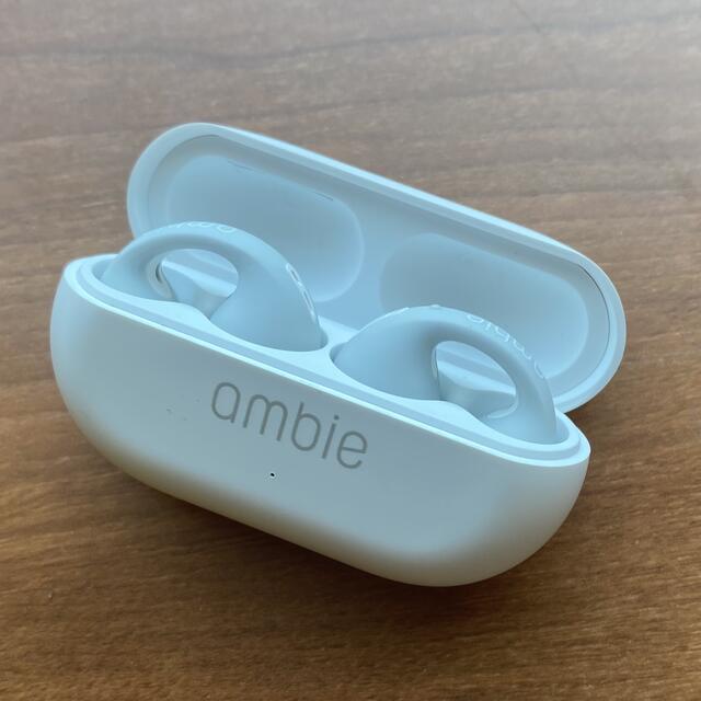 ambie ワイヤレスイヤホン　限定 スマホ/家電/カメラのオーディオ機器(ヘッドフォン/イヤフォン)の商品写真