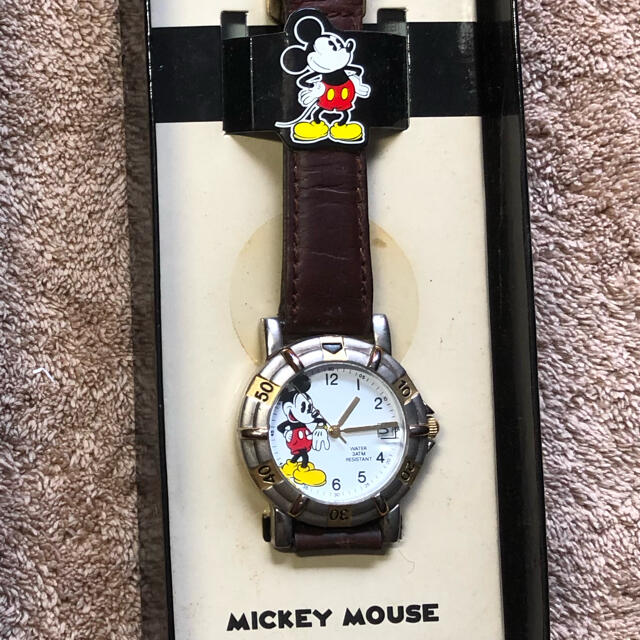 Disney(ディズニー)のディズニーストア　 ミッキー 腕時計　レア品 レディースのファッション小物(腕時計)の商品写真