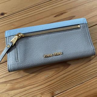 ミュウミュウ(miumiu)のミュウミュウ　長財布(財布)