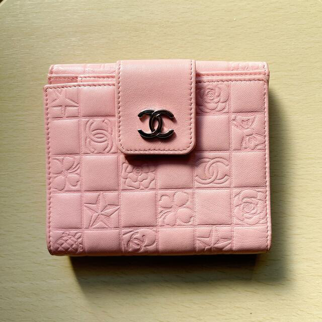 CHANEL二つ折り財布　ピンク