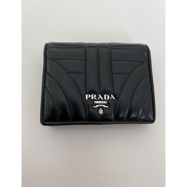 PRADA(プラダ)のPRADA ミニ財布 レディースのファッション小物(財布)の商品写真