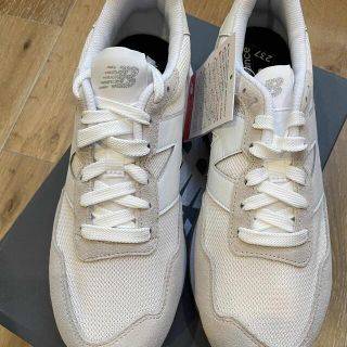 New Balanceの「MS237」ニコアンド別注スニーカー