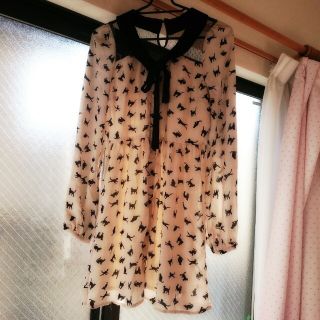 イング(INGNI)のINGNIネコ柄ワンピース(ミニワンピース)