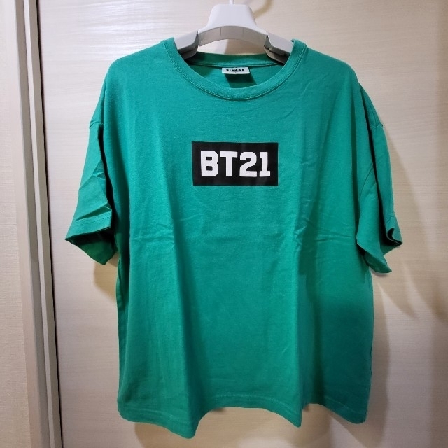 ブラックフライデー【BT21】 イオン販売 半袖Tシャツ グリーン レディースのトップス(Tシャツ(半袖/袖なし))の商品写真