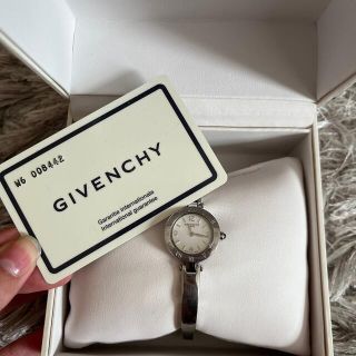 ジバンシィ(GIVENCHY)のGIVENCHY バングル 時計(腕時計)