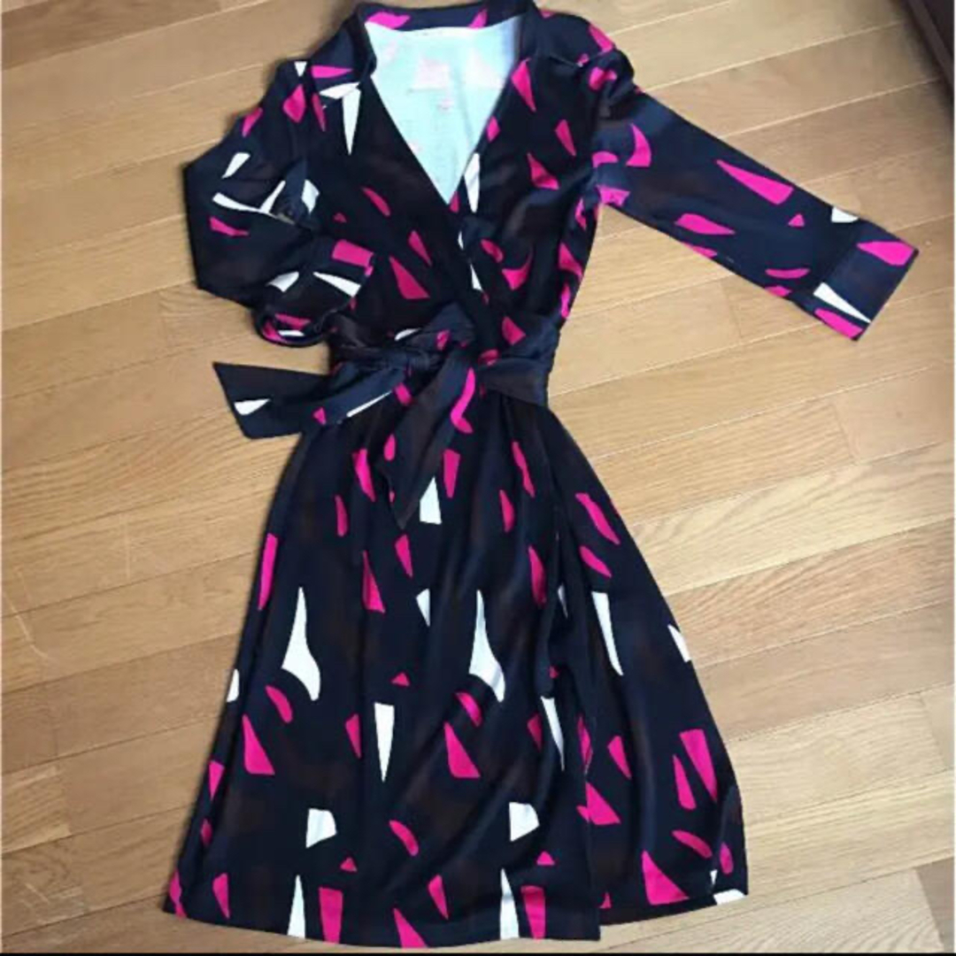 DIANE von FURSTENBERG(ダイアンフォンファステンバーグ)のDVF シルク ラップワンピース 0サイズ レディースのワンピース(ひざ丈ワンピース)の商品写真