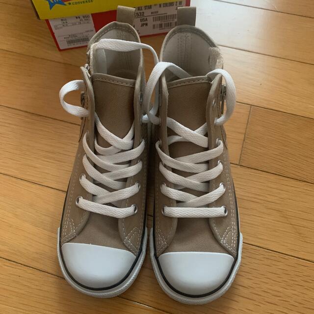 CONVERSE(コンバース)のコンバース　スニーカー　ハイカット　ベージュ　キッズ　オールスター キッズ/ベビー/マタニティのキッズ靴/シューズ(15cm~)(スニーカー)の商品写真