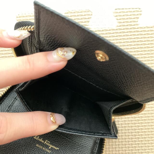 【正規品/極美品】Ferragamo フェラガモ 2つ折り財布 コンパクト