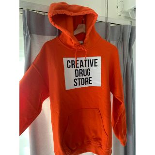 シュプリーム(Supreme)のcreative drug store(パーカー)