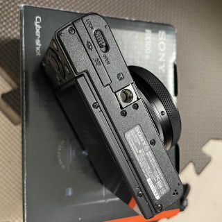 SONY  Cyber-Shot RX DSC-RX100M6 美品　おまけあり