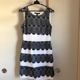 ビーシービージーマックスアズリア(BCBGMAXAZRIA)のはーちゅう様専用！BCBG MAXアズリア　レースワンピース(ひざ丈ワンピース)