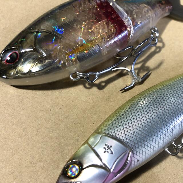 Megabass(メガバス)のビッグベイト全4点セット 美品中古 メガバスやイマカツなど スポーツ/アウトドアのフィッシング(ルアー用品)の商品写真