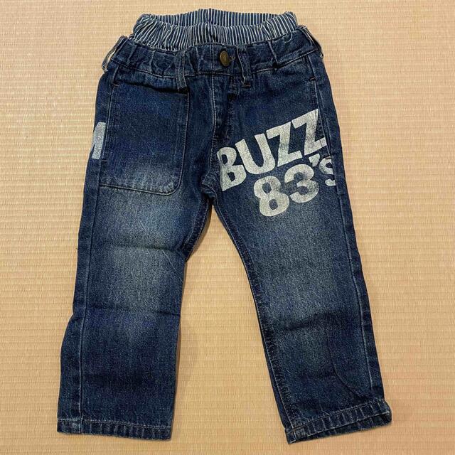 BeBe(ベベ)のBUZZ FUZZ キッズデニム　90cm キッズ/ベビー/マタニティのキッズ服男の子用(90cm~)(パンツ/スパッツ)の商品写真