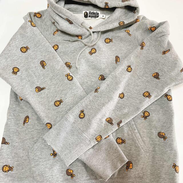 A BATHING APE(アベイシングエイプ)のアベイシングエイプ　パーカー レディースのトップス(パーカー)の商品写真