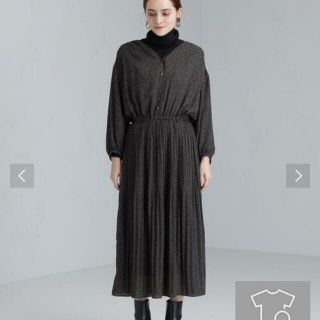 ユナイテッドアローズ(UNITED ARROWS)のタグ付き　大人可愛いワンピース　定価12,100円(ロングワンピース/マキシワンピース)