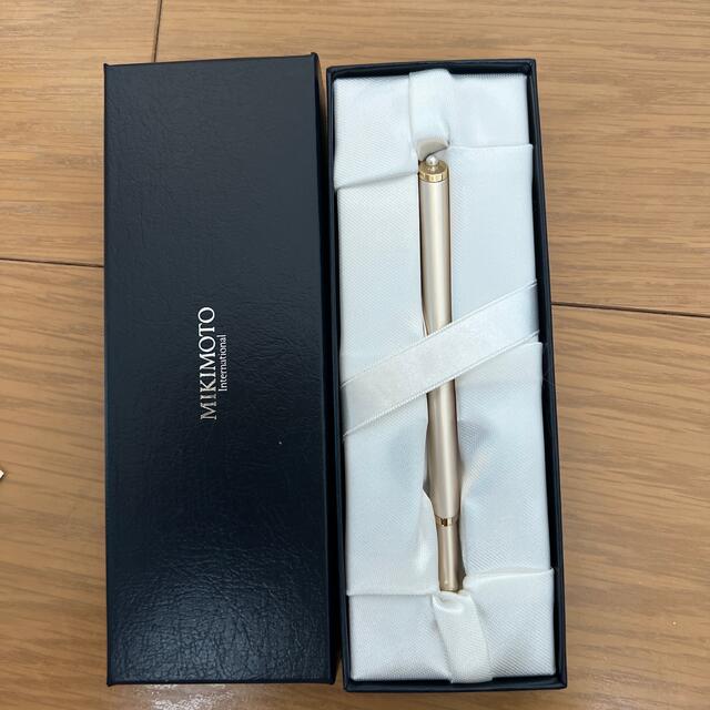 MIKIMOTO(ミキモト)の値下げしました！▼新品▼ ミキモトボールペン　箱付き インテリア/住まい/日用品の文房具(ペン/マーカー)の商品写真