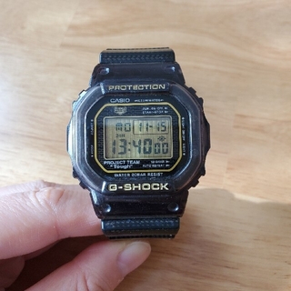 ジーショック(G-SHOCK)のG-SHOCK DW-5030D ゴールド メンズ 腕時計(腕時計(デジタル))