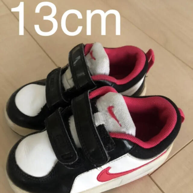 NIKE(ナイキ)のナイキスニーカー　13cm キッズ/ベビー/マタニティのベビー靴/シューズ(~14cm)(スニーカー)の商品写真