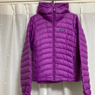 パタゴニア(patagonia)のちぃさん会様専用！パタゴニア　ウィメンズ・ダウン・セーター・フーディ　S(ダウンジャケット)