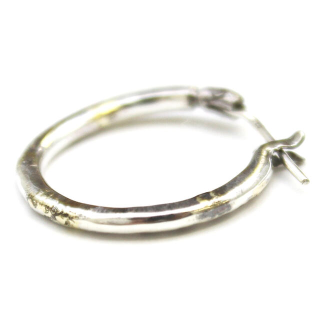 VIVIFY Hammered Hoop Pierce w/gold 片耳用1点 1