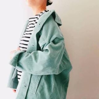 ザラ(ZARA)のZARA ミントグリーン　コーディロイジャケット(Gジャン/デニムジャケット)