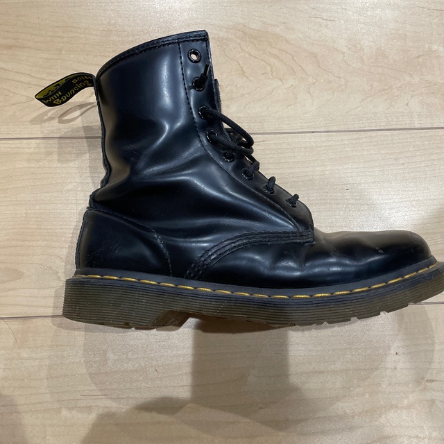 Dr.Martens(ドクターマーチン)のdrmartens ブラック　ブーツ レディースの靴/シューズ(ブーツ)の商品写真