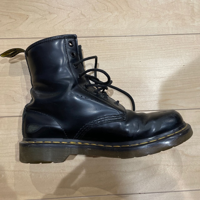 Dr.Martens(ドクターマーチン)のdrmartens ブラック　ブーツ レディースの靴/シューズ(ブーツ)の商品写真