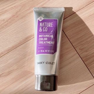 ネイチャーアンドコー(Nature&Co)のボタニカル カラートリートメント SMOKY VIOLET 04(カラーリング剤)